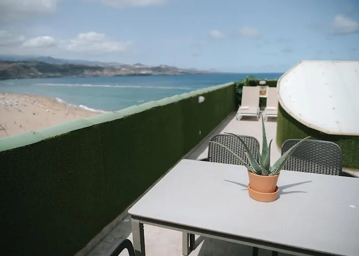 Luxury Beachfront Penthouse With Stunning Views Apartment *