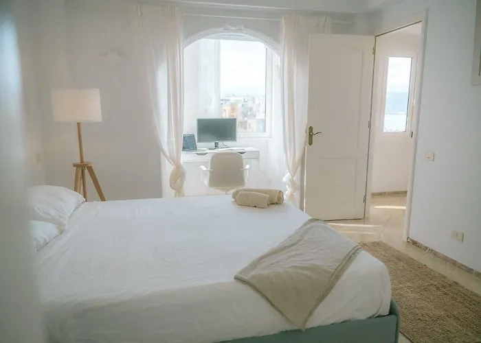 Luxury Beachfront Penthouse With Stunning Views