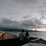 Luxury Beachfront Penthouse With Stunning Views Διαμέρισμα