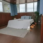Διαμέρισμα Luxury Beachfront Penthouse With Stunning Views