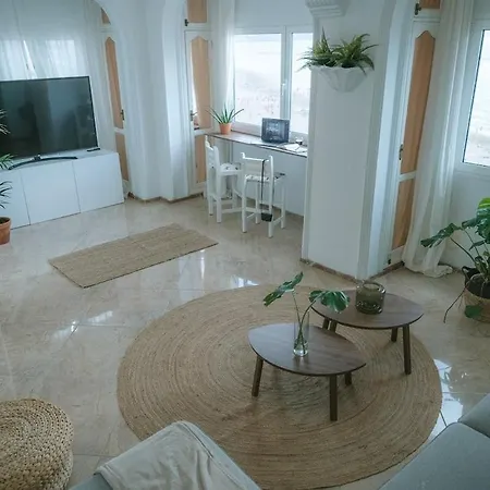 Luxury Beachfront Penthouse With Stunning Views